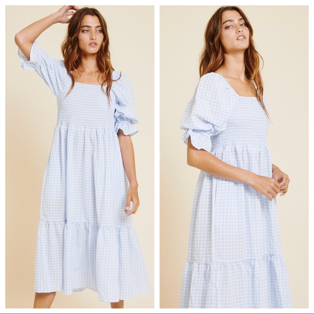 Hanna Chambray quarter Sleeve Tier Prairie Dress - Picture 3 of 3